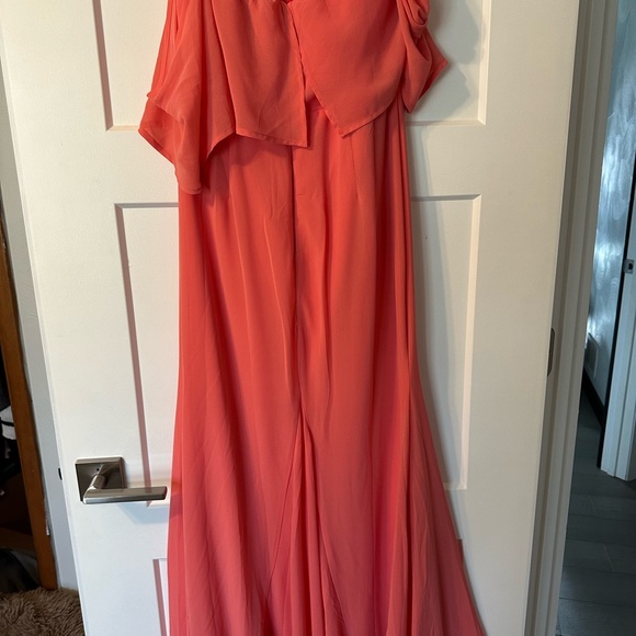 All My Heart Coral Pink Off The Shoulder Maxi Dress Women’s Medium - Picture 3 of 4
